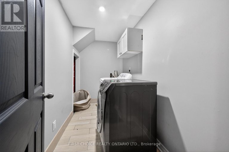 29620538/1307-aurele-street/pineview/ottawa/ontario/K1B3L4_14