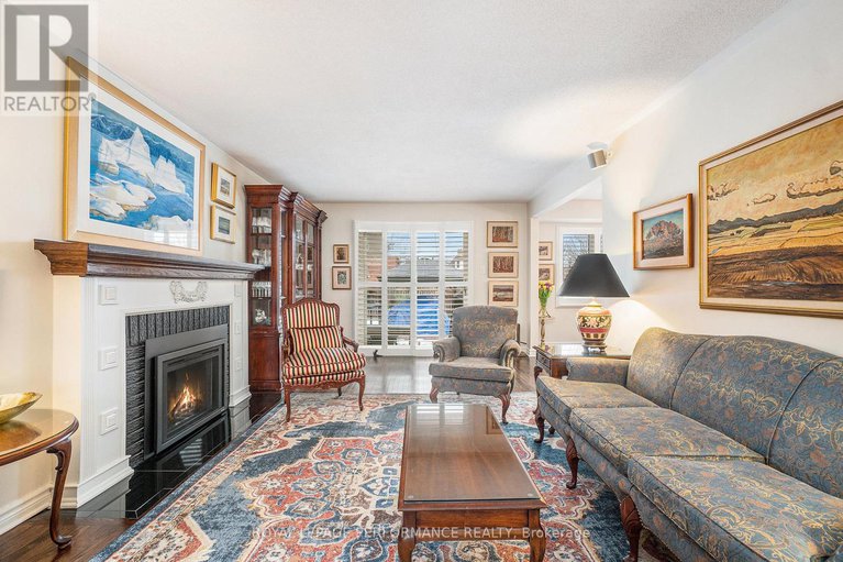 28747368/14-riverbrook-road/arlington-woods/ottawa/ontario/K2H7W6_10