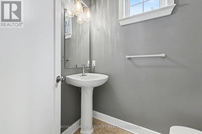 29607399/15-marsh-sparrow-private/morgans-grantsouth-march/ottawa/ontario/K2K3P1_22