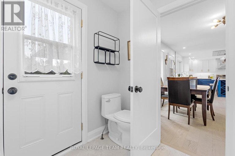 28798418/2248-wallingford-way/north-gower/ottawa/ontario/K0A2T0_12