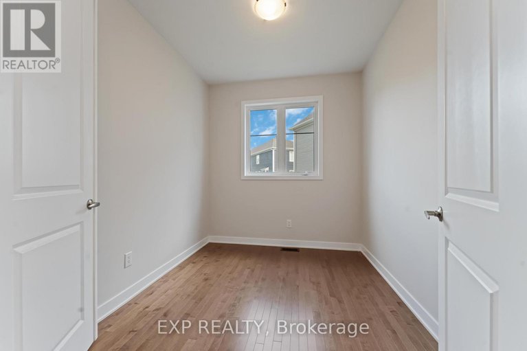 29110272/234-pursuit-terrace/goulbourn-twp-from-franktown-rdsouth-to-rideau/ottawa/ontario/K0A2Z0_24