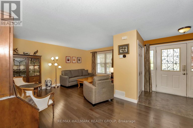 28370702/3-cheyenne-trail/augusta-twp/augusta/ontario/K6V5T2_4