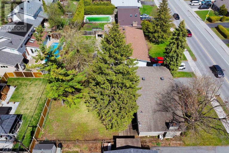 29593960/1259-meadowlands-drive-e/city-viewskylinefisher-heightsparkwood-hills/ottawa/ontario/K2E6K4_46