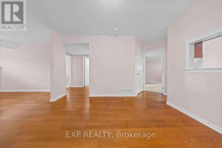 28855285/1-80-briargate-private/springridgeeast-village/ottawa/ontario/K4A0C3_6