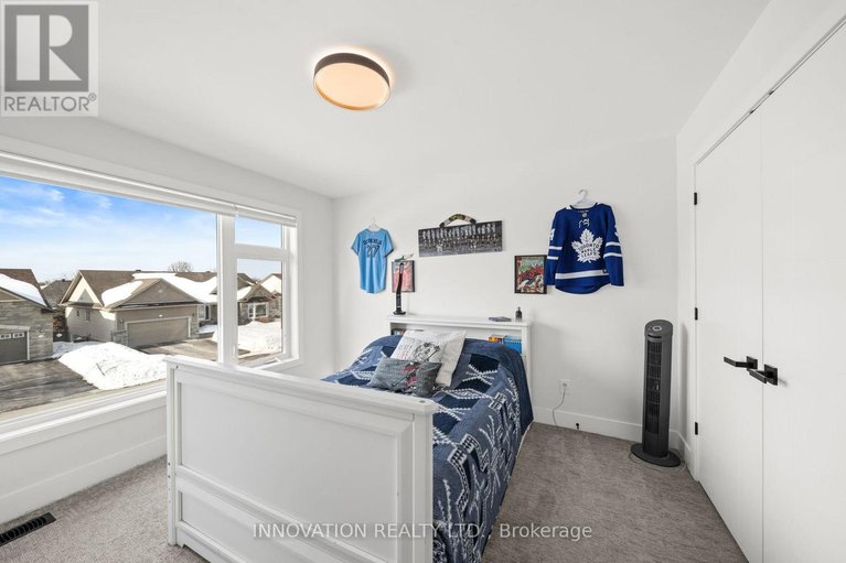 29436739/195-charlies-lane/carp/ottawa/ontario/K0A1L0_36