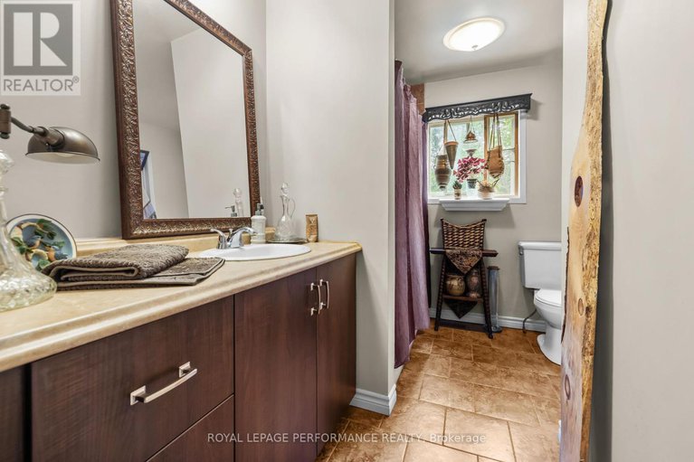 28783228/721-st-thomas-road/embrun/russell/ontario/K0A1W0_31