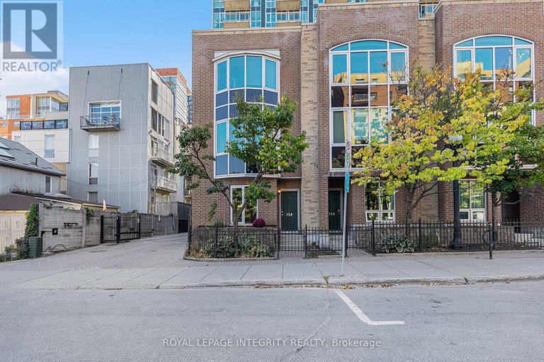 28905631/1a-150-york-street/lower-townbyward-market/ottawa/ontario/K1N1K9_2
