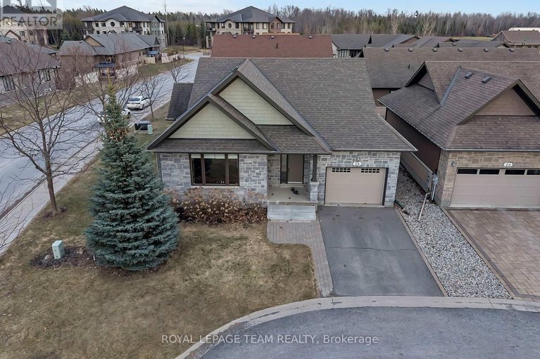 29590571/28-magnolia-way/north-grenville-twp-kemptville-south/north-grenville/ontario/K0G1J0_2