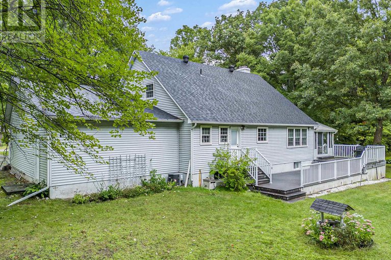 28549907/249-bracken-avenue/drummondnorth-elmsley-north-elmsley-twp/drummondnorth-elmsley/ontario/K7A4S4_43
