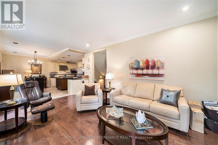 28759789/21-berry-glen-street/strandherd/ottawa/ontario/K2G7A5_9