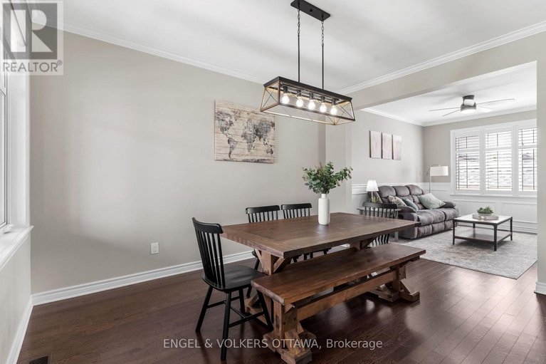 29651114/56-settlement-lane/village-of-russell/russell/ontario/K4R0A4_18