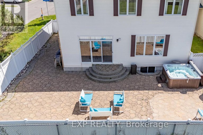 28525315/2132-valenceville-crescent/avalon-east/ottawa/ontario/K4A4K4_33