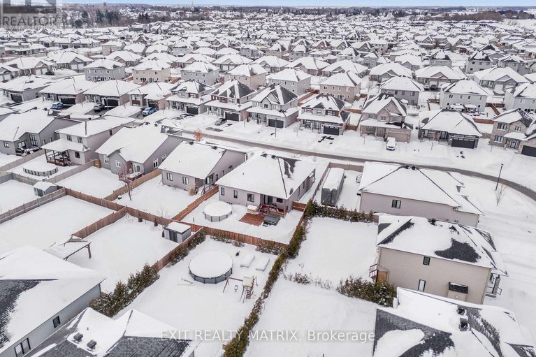 29368222/128-lyon-street/embrun/russell/ontario/K0A1W0_36