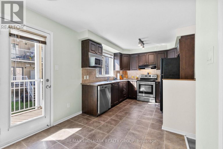 28777061/7-325-elite-private/longfields/ottawa/ontario/K2J0A4_10