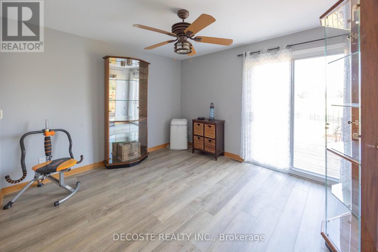 28955272/515-tobin-street/alexandria/north-glengarry/ontario/K0C1A0_18
