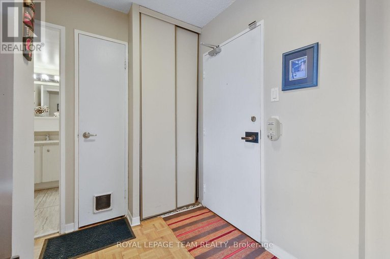 28802075/209-265-poulin-avenue/britannia/ottawa/ontario/K2B7Y8_3