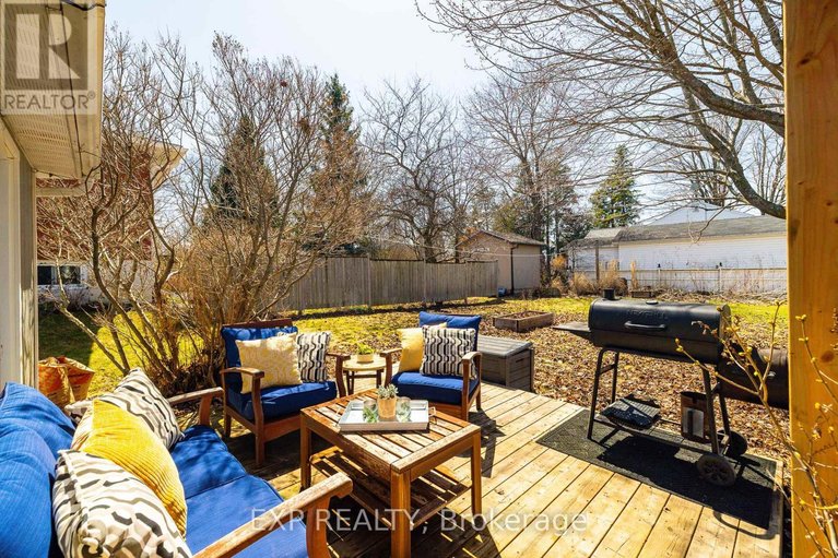 29633169/308-st-george-street/almonte/mississippi-mills/ontario/K0A1A0_43