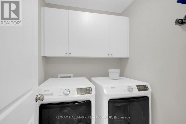 28807965/114-jardiniere-street/remainder-of-stittsville-area/ottawa/ontario/K2S2K2_41