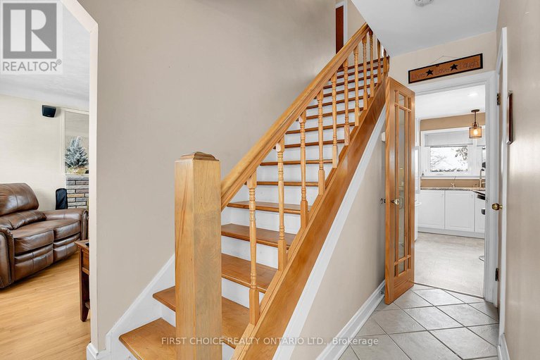 29205327/1366-kingston-avenue/carlington/ottawa/ontario/K1Z8L2_5