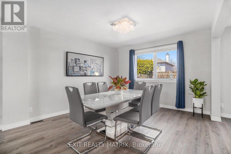 29440006/697-levac-drive/fallingbrookpineridge/ottawa/ontario/K4A2R3_8