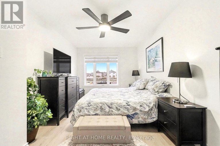 29201487/606-115-stmoritz-trail/embrun/russell/ontario/K0A1W0_16