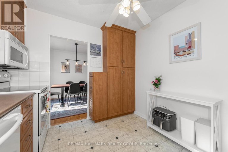 29665660/20-mulvagh-avenue/borden-farmstewart-farmcarleton-heightsparkwood-hills/ottawa/ontario/K2E6M6_14