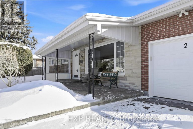 29285178/20-wallford-way/city-viewskylinefisher-heightsparkwood-hills/ottawa/ontario/K2E6B4_3