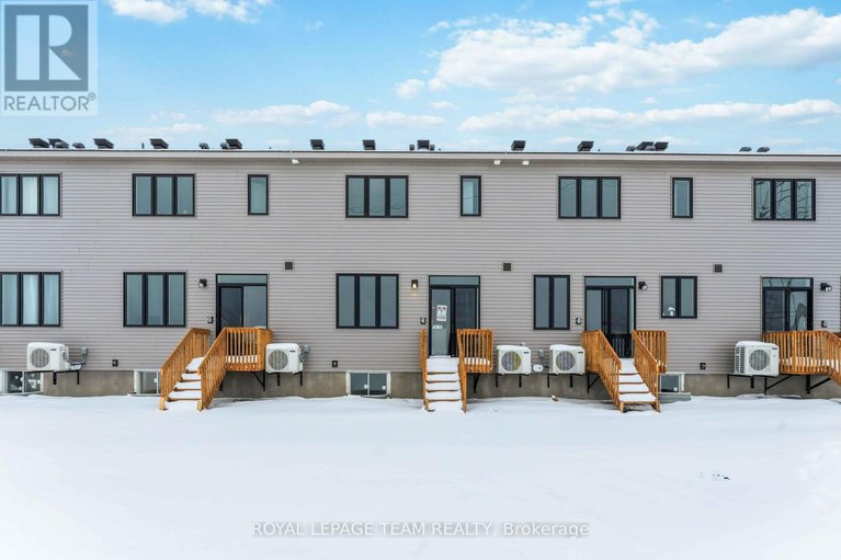28486435/742-fairline-row/emerald-meadowstrailwest/ottawa/ontario/K2V0V7_35