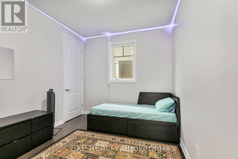 28215130/3532-river-run-avenue/half-moon-bay/ottawa/ontario/K2J3V5_30