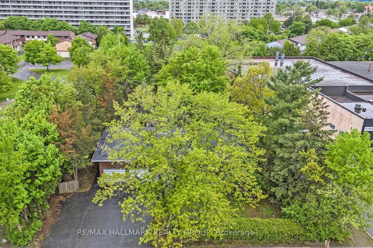 28373935/1128-cummings-avenue/cyrville/ottawa/ontario/K1J7R8_18