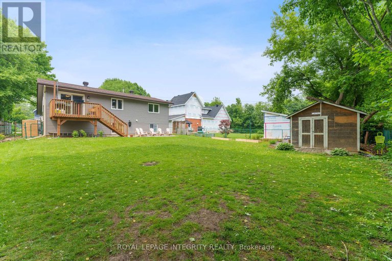 28620822/165-maude-street/almonte/mississippi-mills/ontario/K0A1A0_25