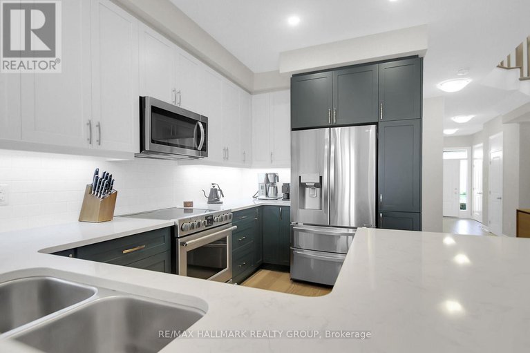 28807965/114-jardiniere-street/remainder-of-stittsville-area/ottawa/ontario/K2S2K2_25