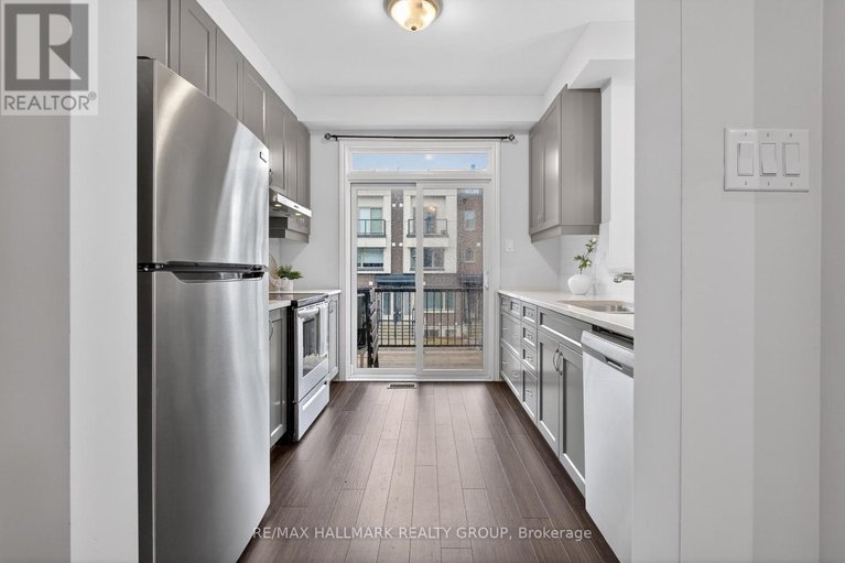 29602221/805-kiniw-private/cfb-rockcliffe-and-area/ottawa/ontario/K1K4Z4_9