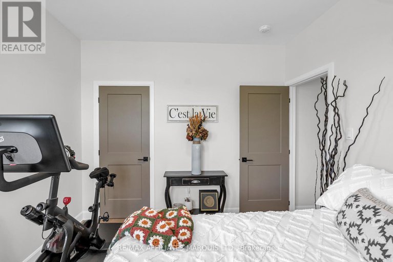 28617240/72-dale-street/long-sault/south-stormont/ontario/K0C1M0_31