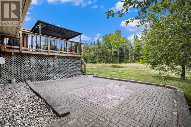 28888050/115-delaney-drive/huntley-ward-south-west/ottawa/ontario/K0A1L0_23