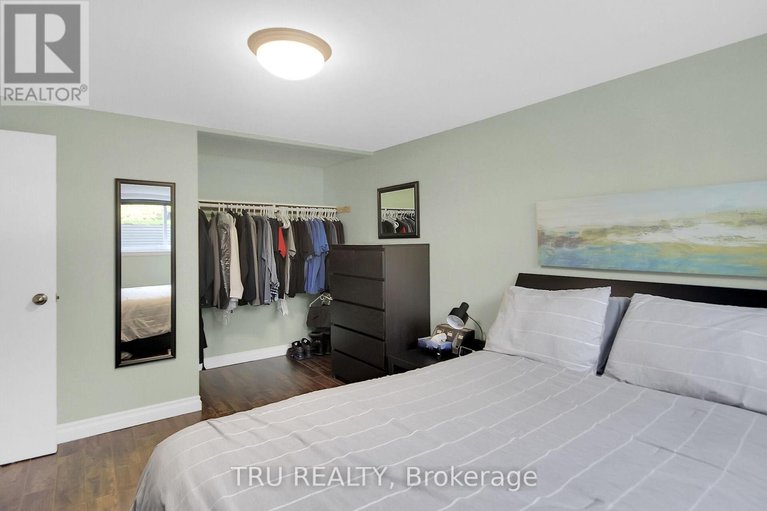 28783065/132-rothesay-drive/glencairnhazeldean/ottawa/ontario/K2L1P1_34