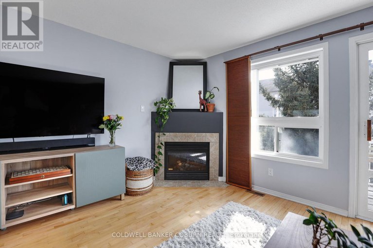 28030350/72-130-berrigan-drive/longfields/ottawa/ontario/K2J0J3_22