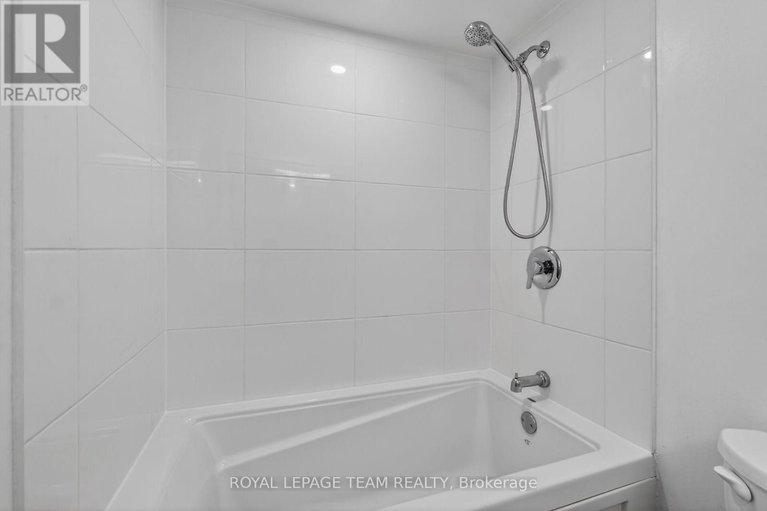 29620062/2012-515-st-laurent-boulevard/viscount-alexander-park/ottawa/ontario/K1L3X5_25