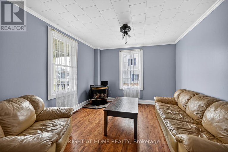 29636035/9-maud-street/morrisburg/south-dundas/ontario/K0C1X0_4