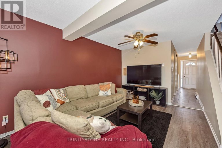 29630932/57-811-connaught-avenue/queensway-terrace-north/ottawa/ontario/K2B8K3_15
