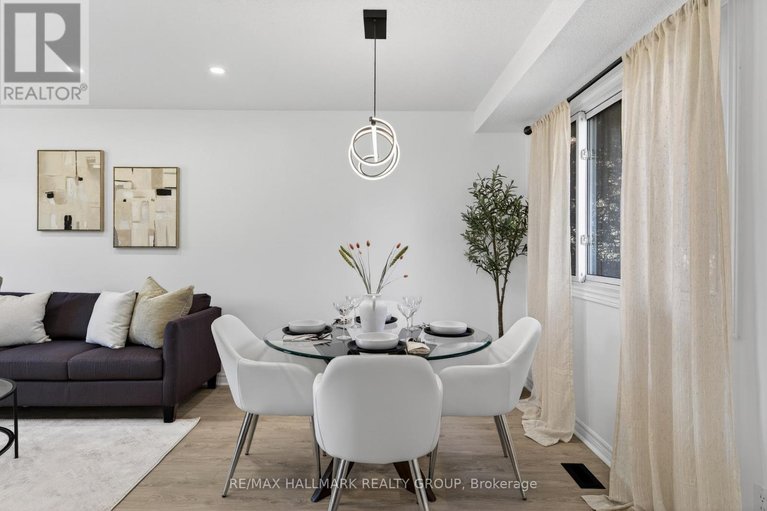 29664979/226-old-colony-road/glencairnhazeldean/ottawa/ontario/K2L1M7_13