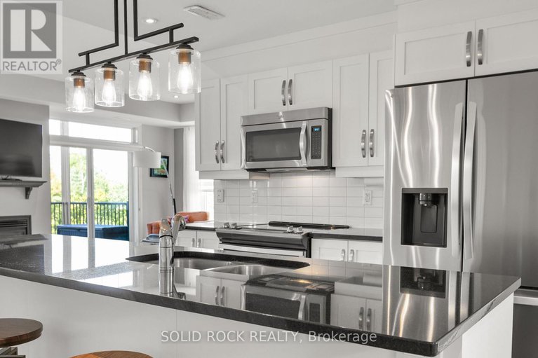 28860399/4-60-prestige-circle/chatelaine-village/ottawa/ontario/K4A0Y1_10
