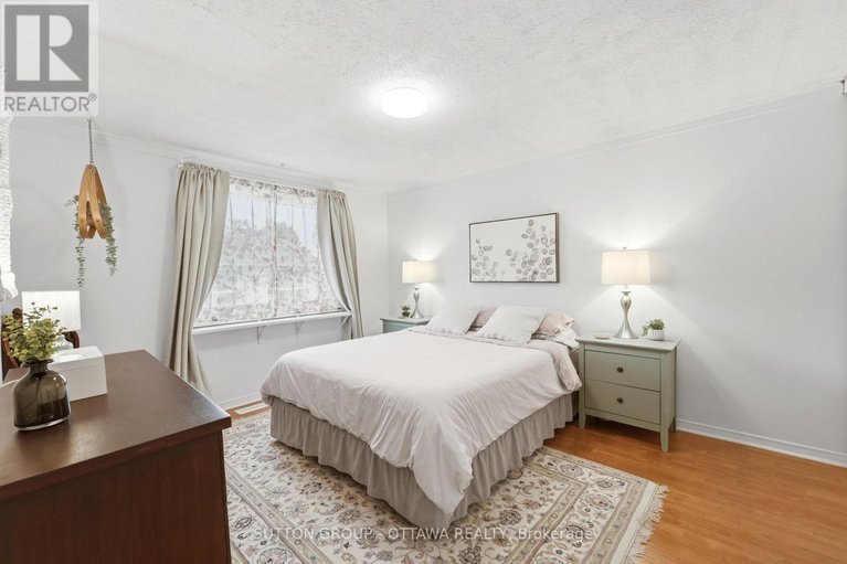 29617710/3907e-old-richmond-road/arbeatha-park/ottawa/ontario/K2H8T8_23