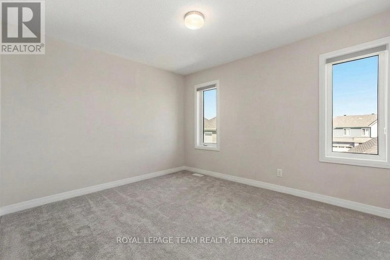 29462511/389-appalachian-circle/half-moon-bay/ottawa/ontario/K2J6X3_24