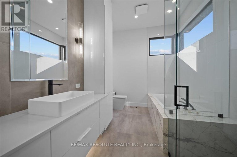 29535482/553-shoreway-drive/greely/ottawa/ontario/K4P0G3_29