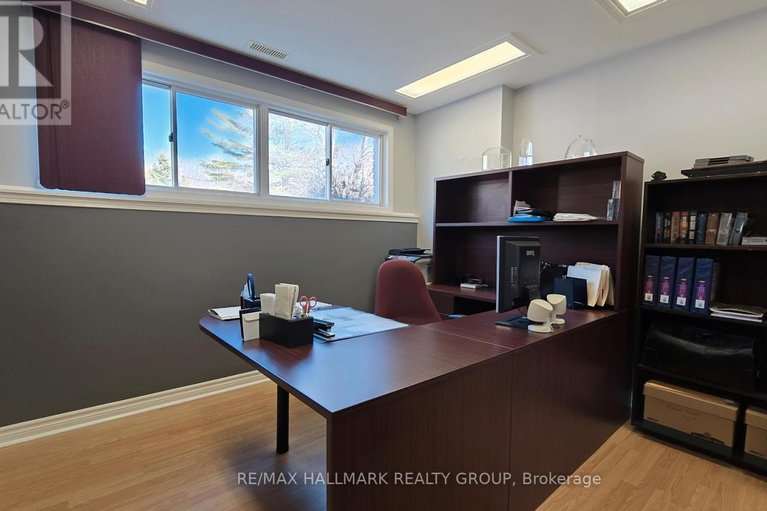 29675642/119-archie-street/constance-bay/ottawa/ontario/K0A3M0_24