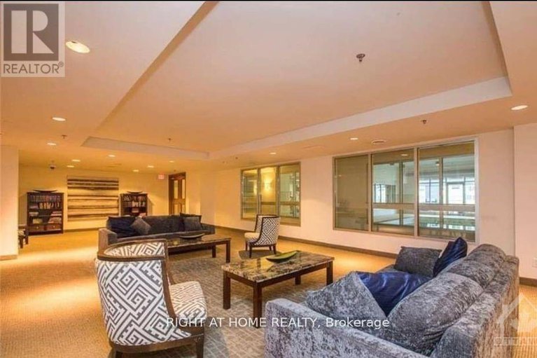 28398323/2802-242-rideau-street/sandy-hill/ottawa/ontario/K1N0B7_13