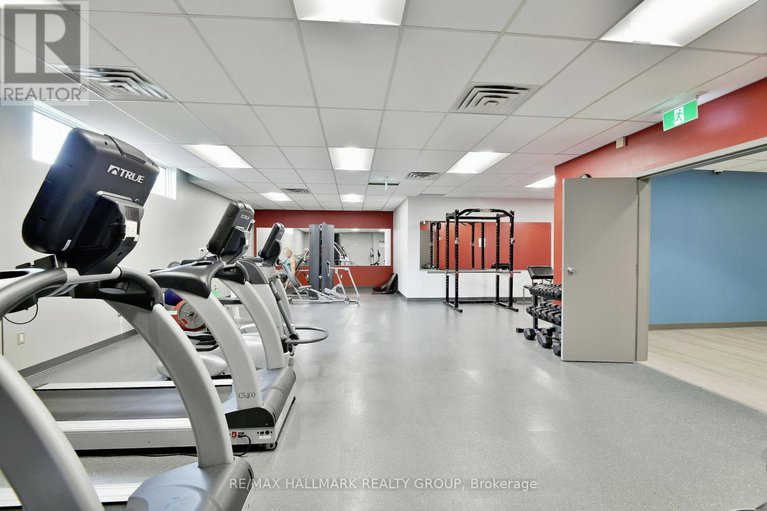 28500317/503-545-st-laurent-boulevard/viscount-alexander-park/ottawa/ontario/K1K4H9_39