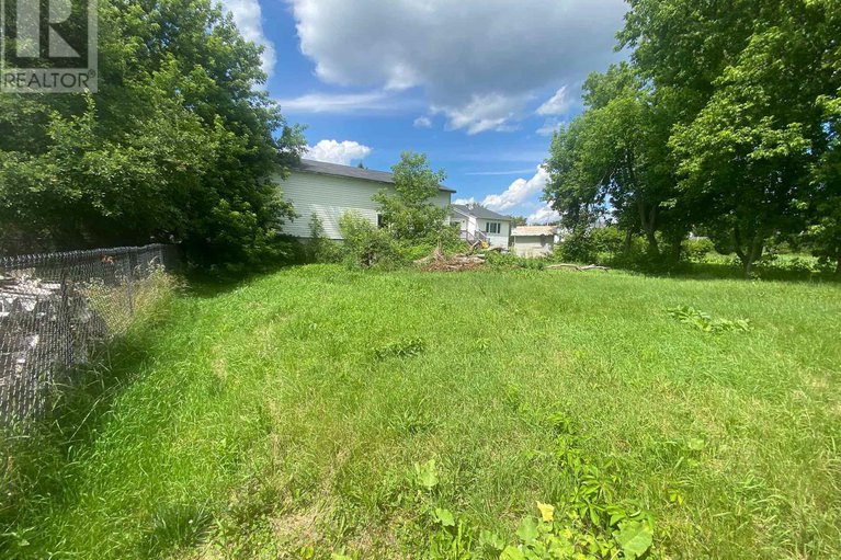 28127575/2415-du-lac-road/clarencerockland-twp/clarence-rockland/ontario/K0A3N0_16