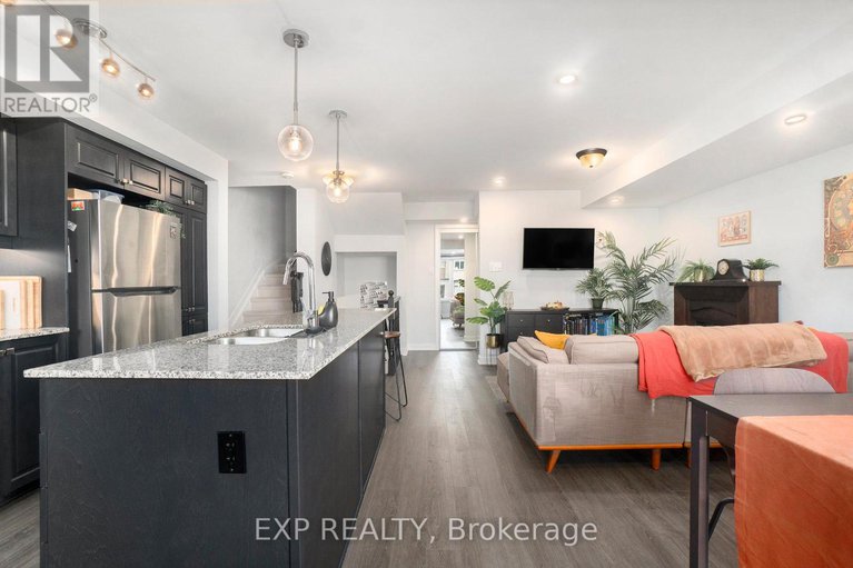 28977055/770-mikinak-road/cfb-rockcliffe-and-area/ottawa/ontario/K1K5A5_12